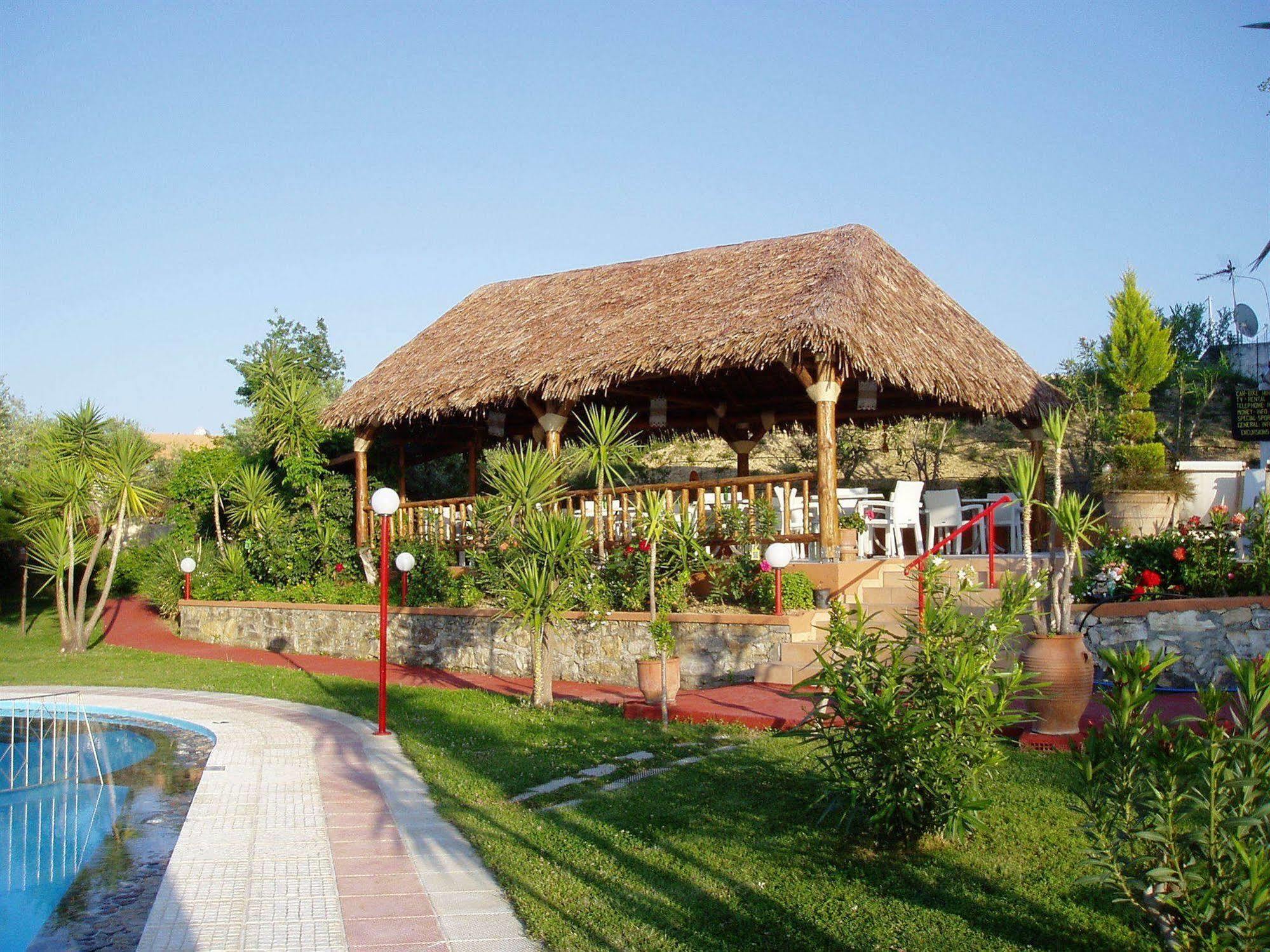 Nea Kydonia Suites & Studios Daratsos Exterior foto